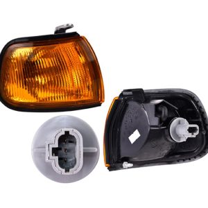 CUARTO PUNTA NS TSURU III 97-00 AMBAR C/FOCO LUCID DEPO (U.T.P) DER