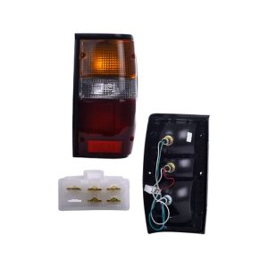 CALAVERA DG RAM PU 50 87-93/L200 87-96 C/FOCO FILO NEGRO LUCID DEPO (U.T.P) DER